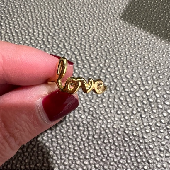Sarah Chloe gold plated Love Ring size 6 - Picture 5 of 8